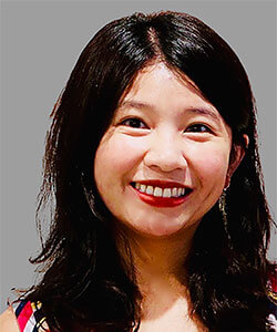 sunny_headshot sunny_headshot